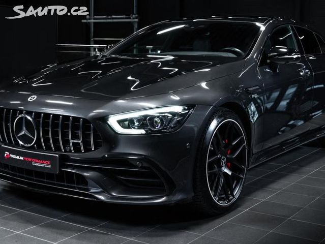 Mercedes AMG GT
